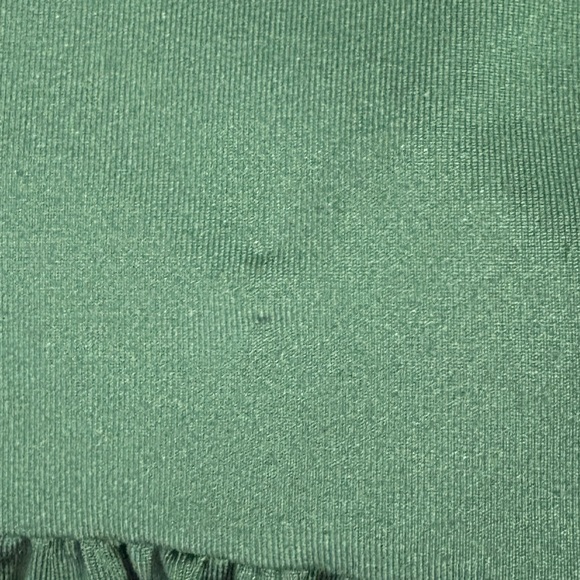 Nuggles Green Ruffled Top - Picture 2 of 4